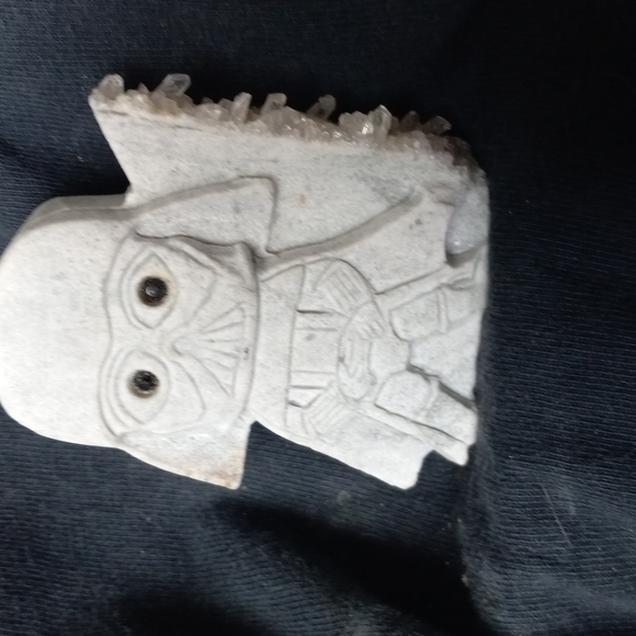 Gemstone healing stone carved out of Quartz  one of a kind Quartz stormtrooper - Picture 2 of 4